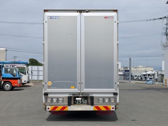 Mitsubishi GREAT 2021-04 7306729-6