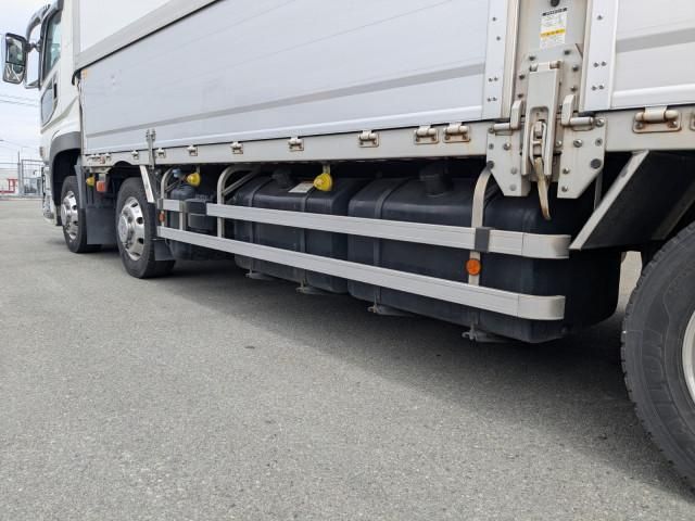 Mitsubishi GREAT 2021-03 7306731-12