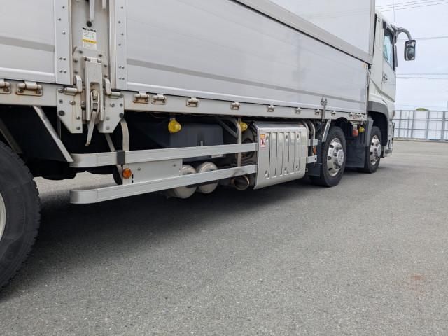 Mitsubishi GREAT 2021-03 7306731-15
