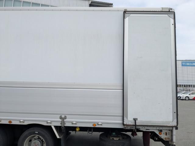 Mitsubishi GREAT 2021-03 7306731-8