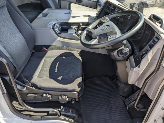 Mitsubishi GREAT 2020-09 7306734-27