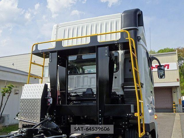 Mitsubishi GREAT 2026-02 7360024-16