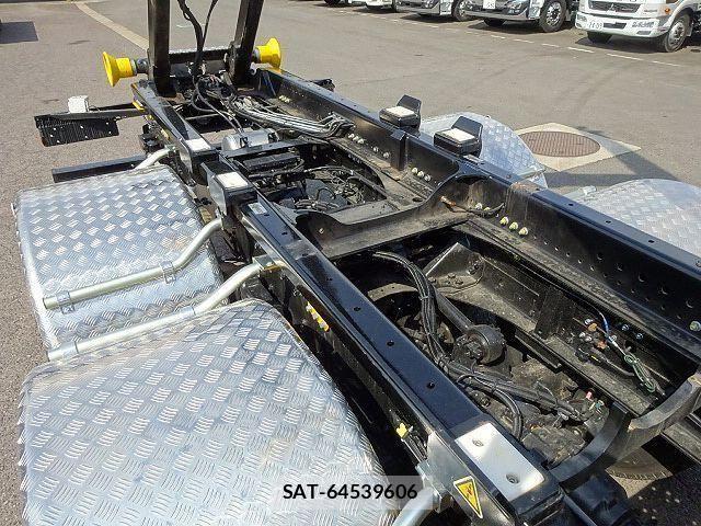 Mitsubishi GREAT 2026-02 7360024-17