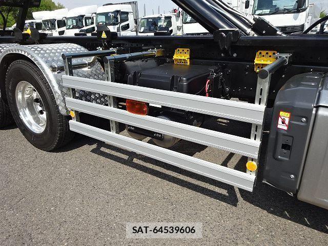 Mitsubishi GREAT 2026-02 7360024-20
