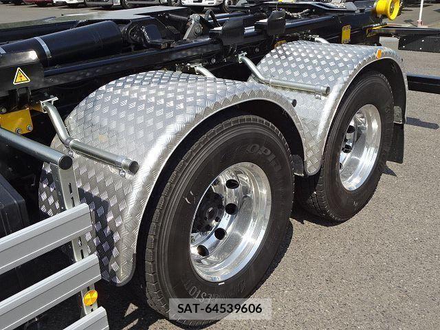 Mitsubishi GREAT 2026-02 7360024-23