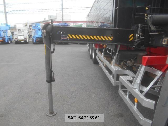 Mitsubishi GREAT 2004-02 7360025-11