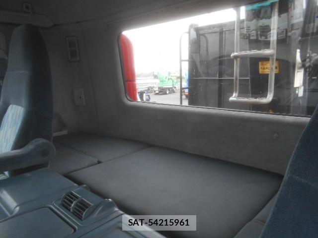 Mitsubishi GREAT 2004-02 7360025-18