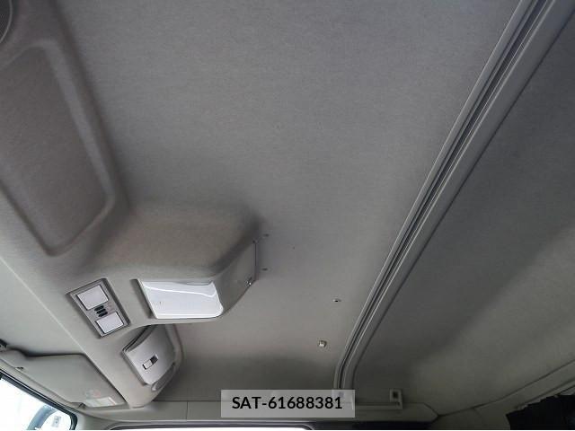 Mitsubishi GREAT 2018-05 7360022-23