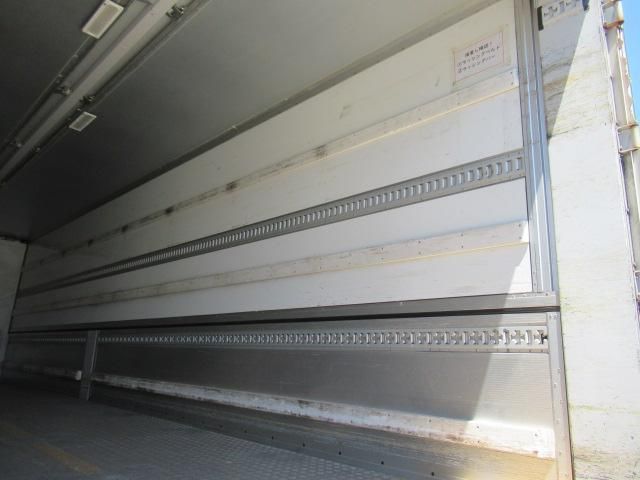 Mitsubishi GREAT 2016-12 7383960-19