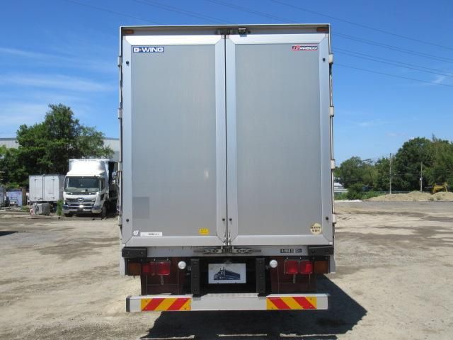 Mitsubishi GREAT 2016-12 7383960-4