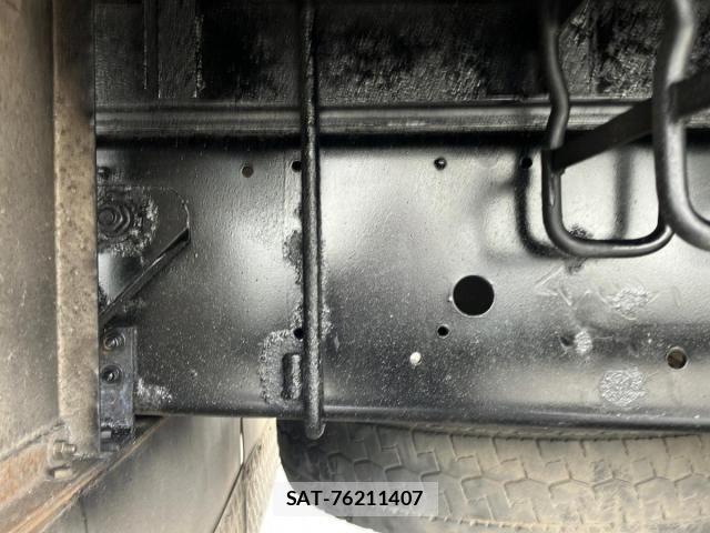 Mitsubishi GREAT 2012-10 7378974-14