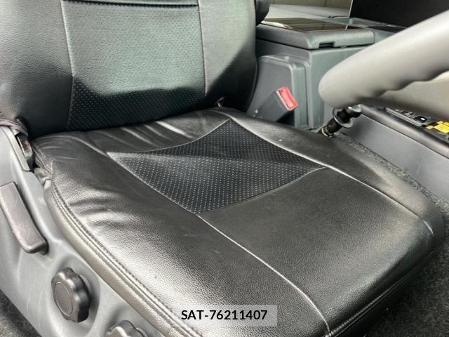 Mitsubishi GREAT 2012-10 7378974-18