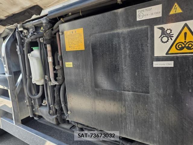 Mitsubishi GREAT 2019-06 7458177-23