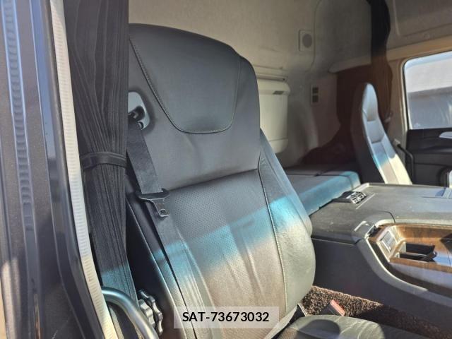 Mitsubishi GREAT 2019-06 7458177-29