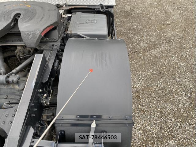 Mitsubishi GREAT 2021-09 7458179-29
