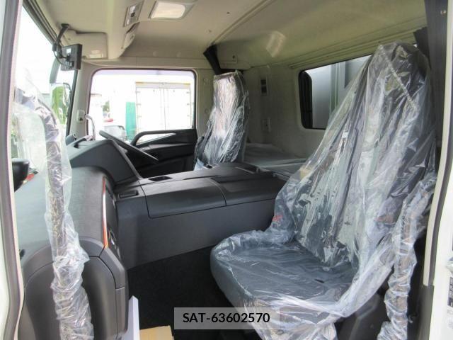 Mitsubishi GREAT 2026-03 7510176-14