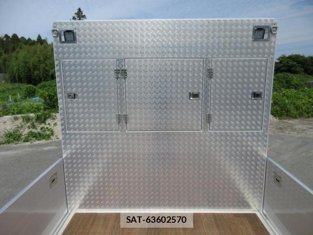 Mitsubishi GREAT 2026-03 7510176-19