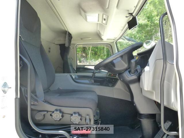 Mitsubishi GREAT 2018-08 7503110-27