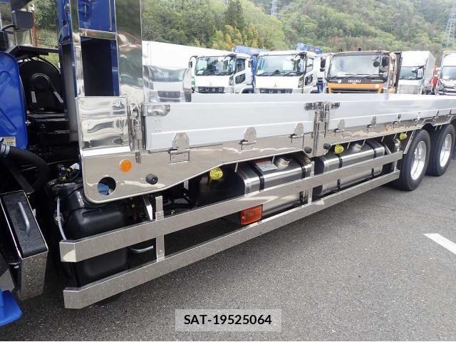 Mitsubishi GREAT 2026-03 7510168-15