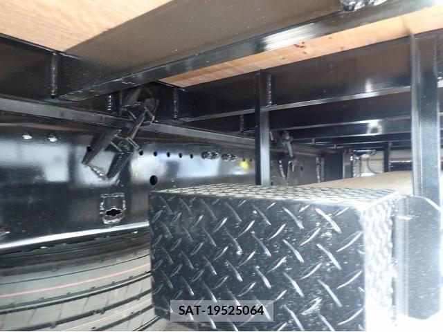 Mitsubishi GREAT 2026-03 7510168-22