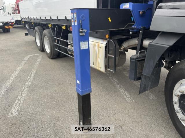 Mitsubishi GREAT 2023-07 7503107-17