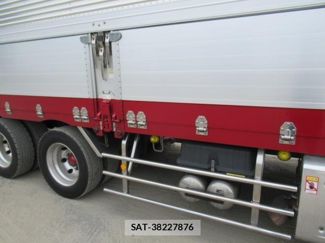 Mitsubishi GREAT 2021-05 7510178-26