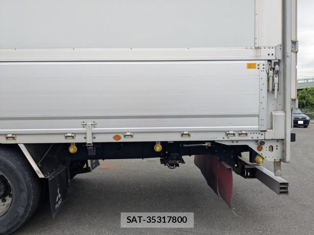 Mitsubishi GREAT 2016-12 7503111-18
