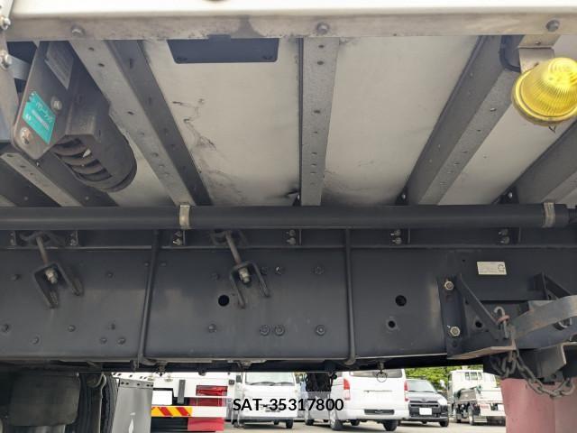 Mitsubishi GREAT 2016-12 7503111-19