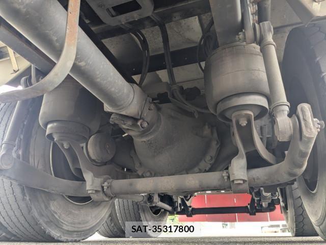 Mitsubishi GREAT 2016-12 7503111-21