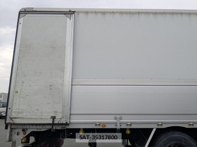 Mitsubishi GREAT 2016-12 7503111-23