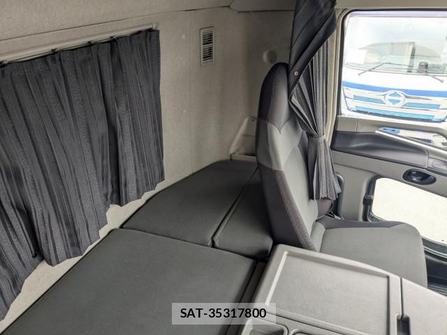 Mitsubishi GREAT 2016-12 7503111-26
