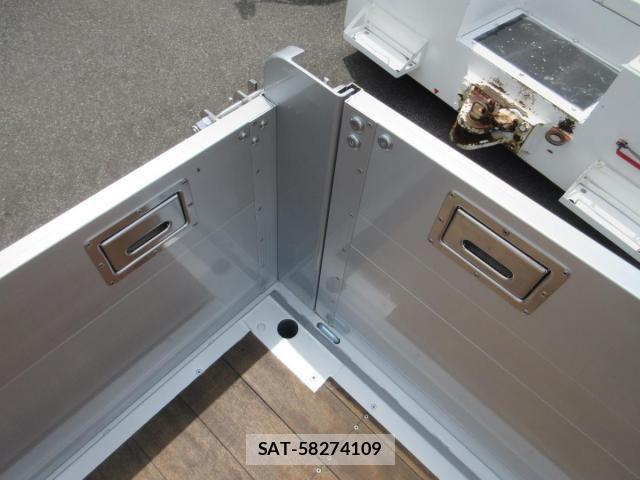 Mitsubishi GREAT 2026-03 7510177-22