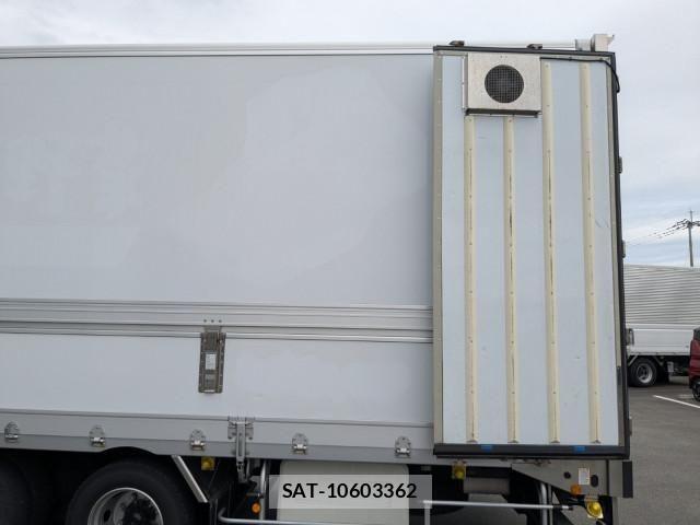 Mitsubishi GREAT 2022-03 7503103-8