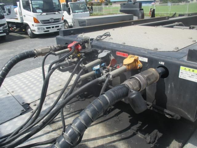 Mitsubishi GREAT 2021-06 7606997-12