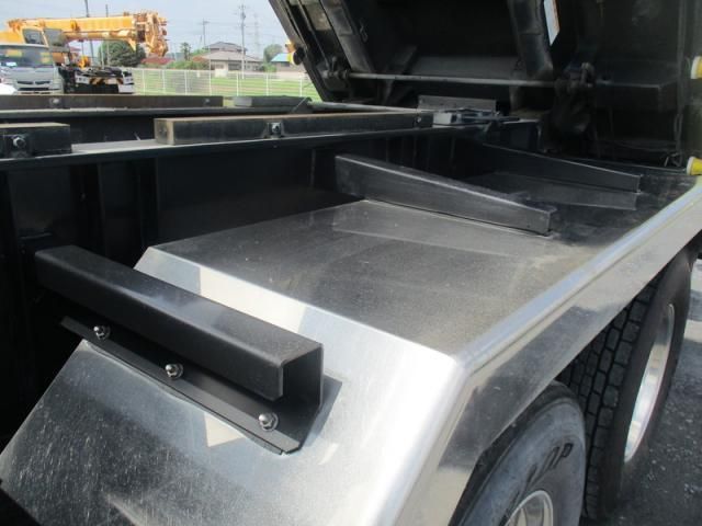 Mitsubishi GREAT 2021-06 7606997-20