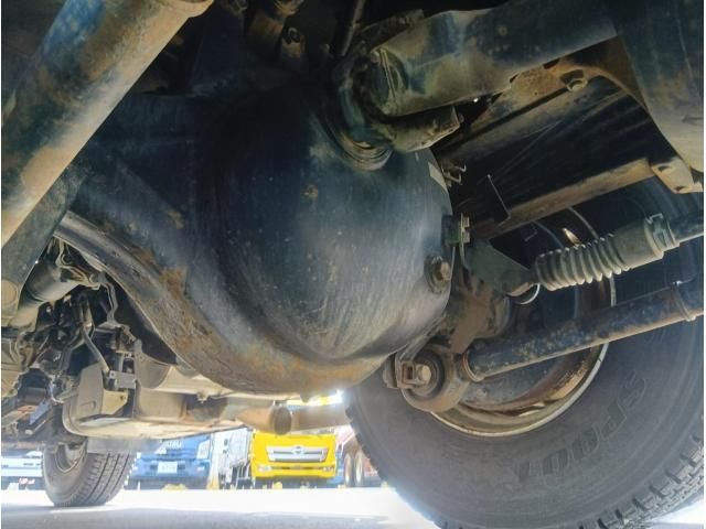 Mitsubishi GREAT 2021-01 7606998-13