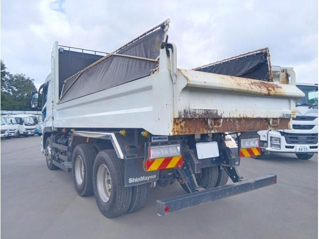 Mitsubishi GREAT 2021-01 7606998-4
