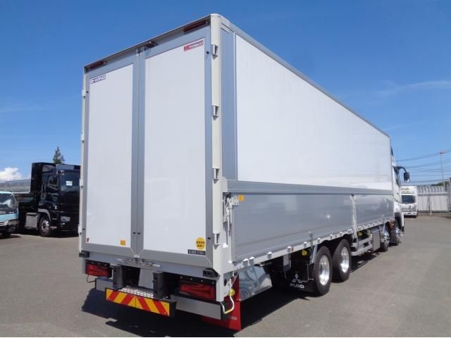 Mitsubishi GREAT 2026-03 7606996-2