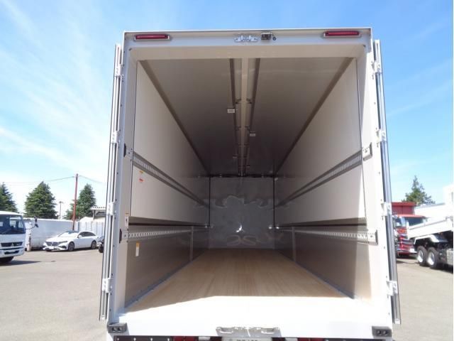 Mitsubishi GREAT 2026-03 7606996-4