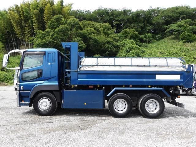 Mitsubishi GREAT 2014-01 7607015-8