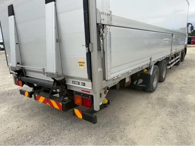 Mitsubishi GREAT 2016-01 7607014-14