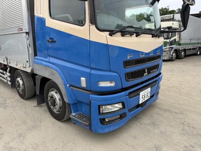 Mitsubishi GREAT 2012-12 7607024-17