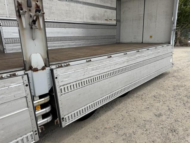 Mitsubishi GREAT 2012-12 7607024-20