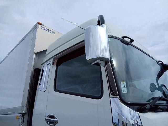 Mitsubishi GREAT 2019-02 7607016-9