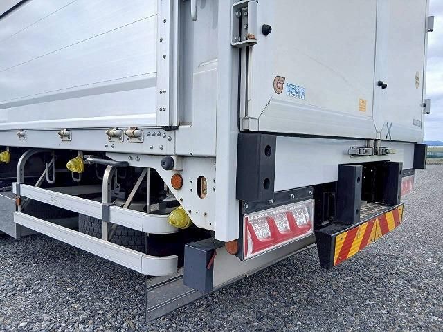 Mitsubishi GREAT 2019-02 7607016-14