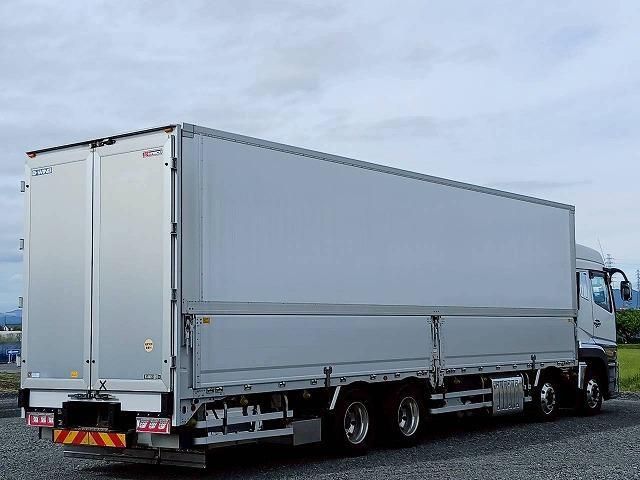 Mitsubishi GREAT 2019-02 7607016-4