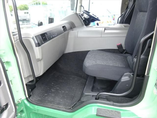 Mitsubishi GREAT 2017-07 7710510-29