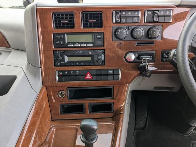 Mitsubishi GREAT 2023-05 7710499-26