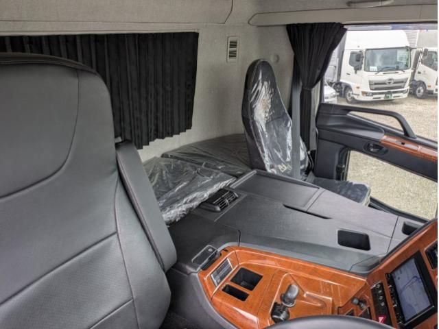 Mitsubishi GREAT 2023-08 7710505-21