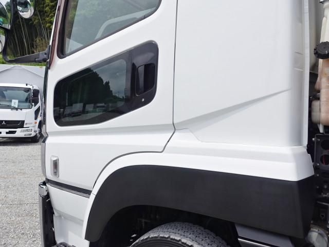 Mitsubishi GREAT 2015-11 7710527-14